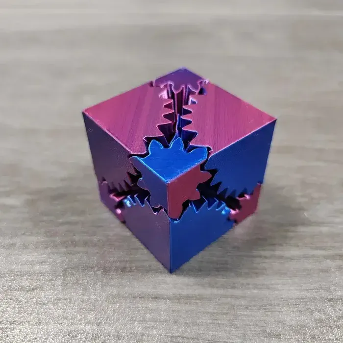 Gear Cube Gift